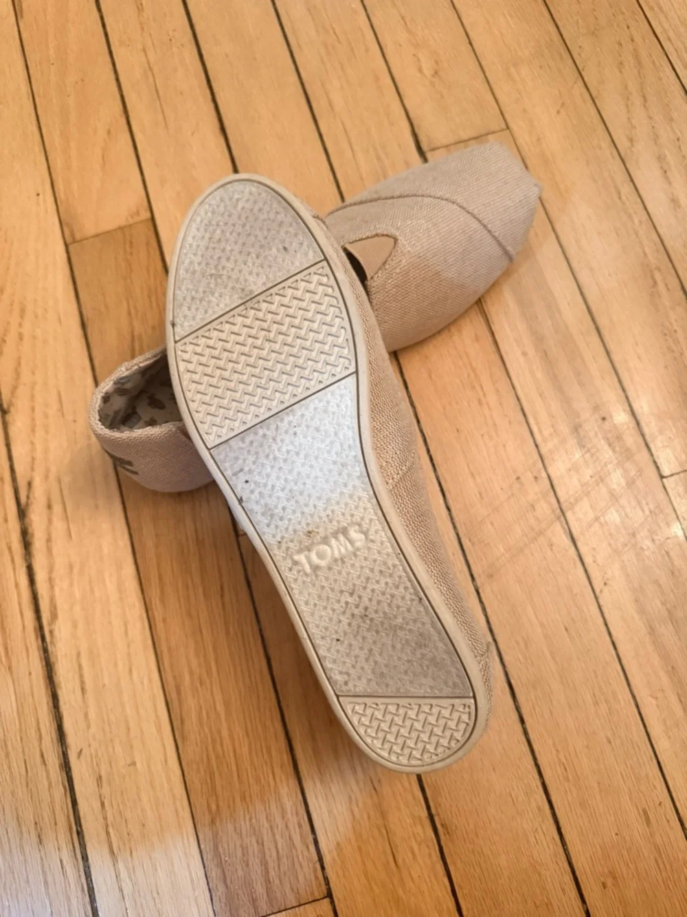 TOMS Beige Canvas Slip-Ons Thankful & Grateful embroidery - Picture 5 of 6